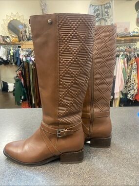 Textured Brown Mid-Calf Leather Heeled Boots